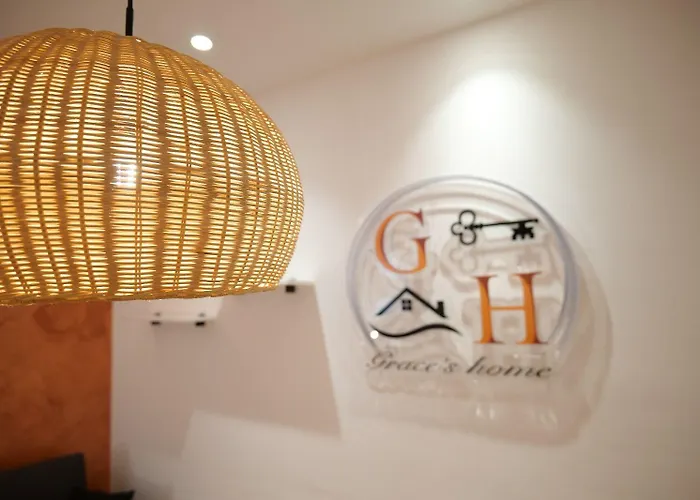 Grace's 4*